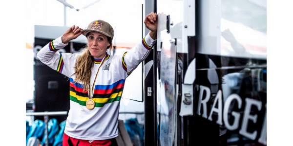 L'influence de Rachel Atherton ne fait aucun doute