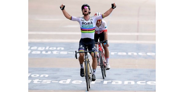 Rigoberto Urán pourrait dépasser Sagan en nombre de fans