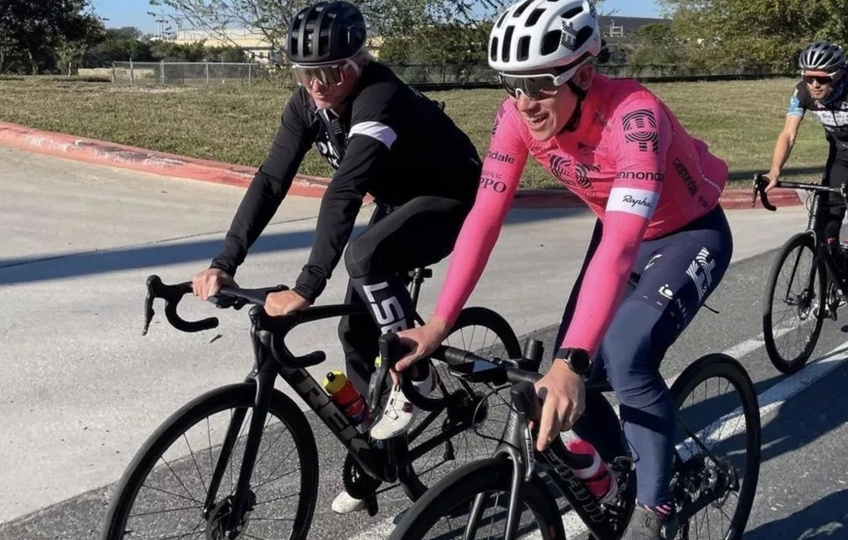 Lawson Craddock et Sergio Higuita ont fait la même erreur